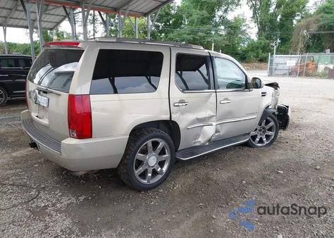 2007 Cadillac Escalade Standard from USA, damaged, VIN 1GYFK63847R270213